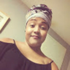 Meet your Posher, Aisha